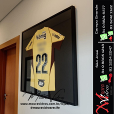 Moldura para camisa caixa preta com fundo preto Moldura para camisa caixa preta com fundo preto