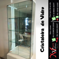 Cristaleira de vidro 