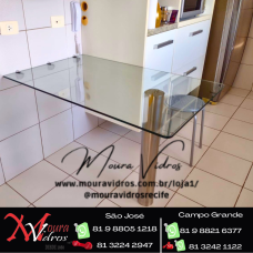 MESA DE VIDRO FIXADA COM TUCANO E 01 PÉ DE INOX 