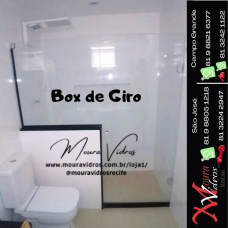 BOX DE GIRO COM VIDRO FIXO