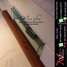 NICHO DE VIDRO SOB MEDIDA ENCAIXADO EM MÓVEL