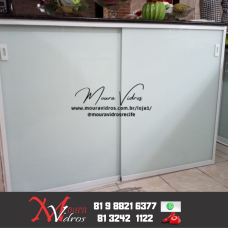 Kit pia de vidro incolor com adesivo branco